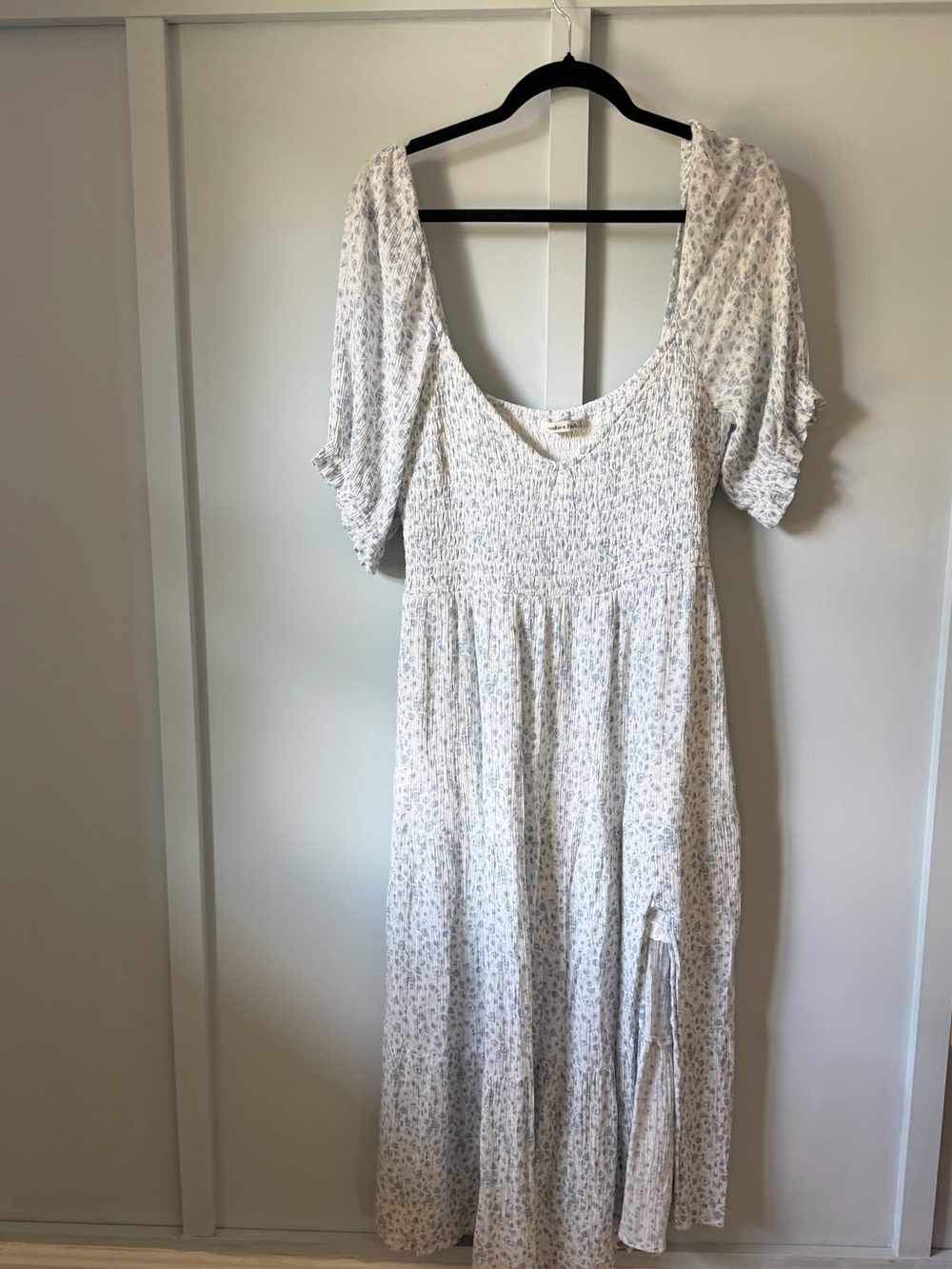 Abercrombie & Fitch Light Blue Floral Smocked Midi Dress